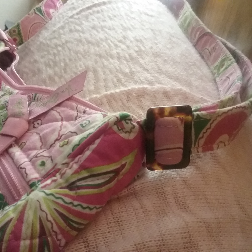 LIKE NEW! Vera Bradley Pinwheel Pink Organizer Bag - Picture 5 of 8
